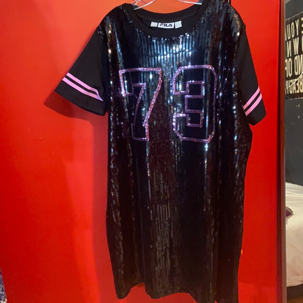 Kailani/fila T-Shirt Dress | Black / Lilac